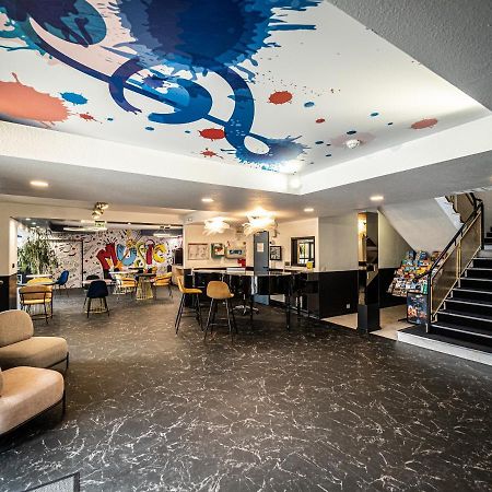 Welcomotel Beauvais Aeroport Buitenkant foto