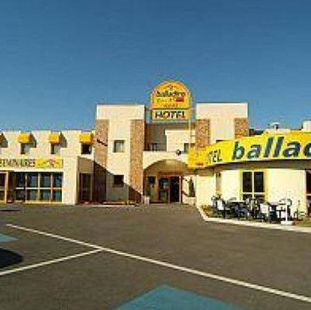 Welcomotel Beauvais Aeroport Buitenkant foto